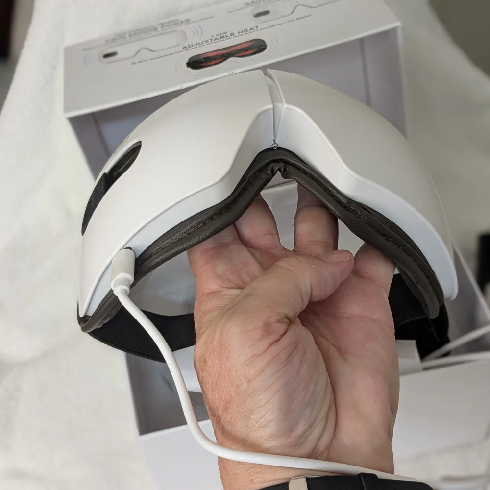 Bluetooth Electric Eye Massager - White